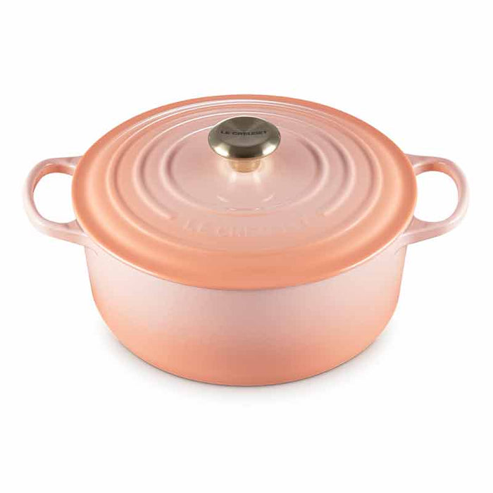 Le Creuset Signature 5.5 Quart Round Dutch Oven