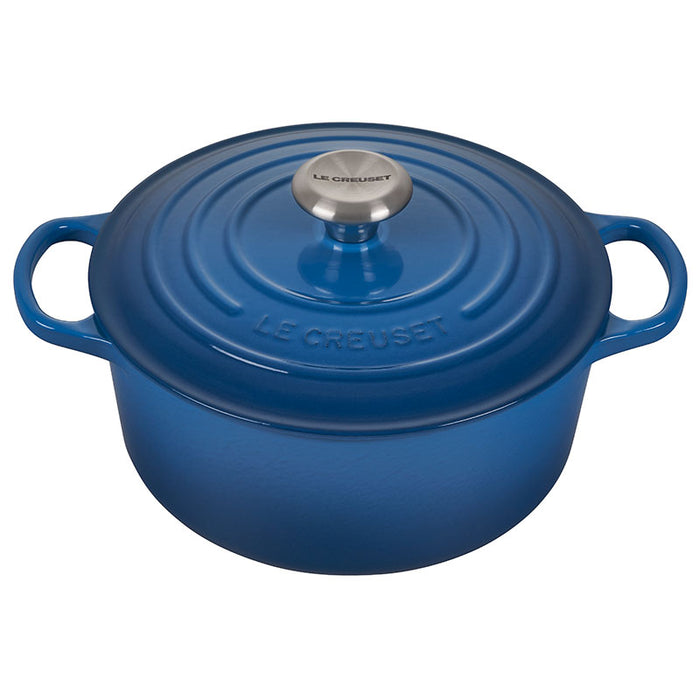 Le Creuset Signature 4.5 Quart Round Dutch Oven