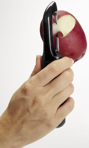 OXO Good Grips Swivel Peeler